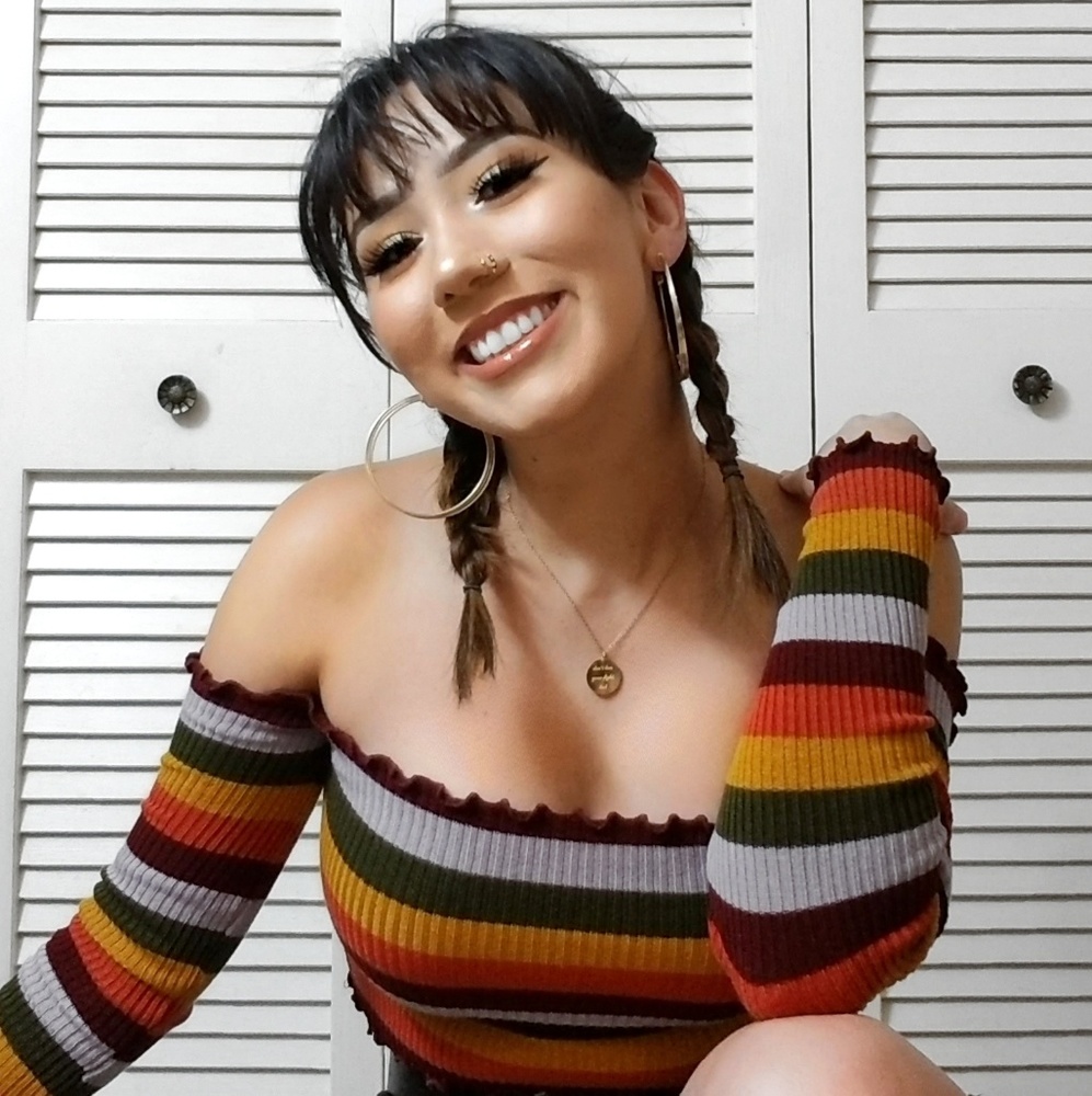 Meet your Posher, Alyssa